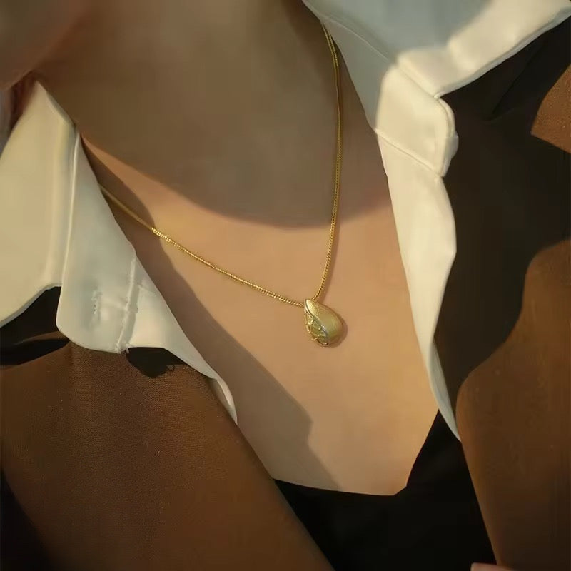 BUY 1 GET 1 FREE ! Gold vermeil Pendant Necklace N00059