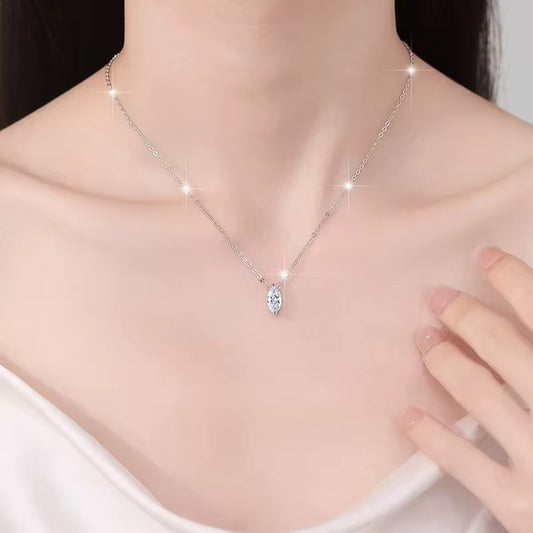 1 Carat Diamond Moissanite Gold vermeil Necklace N00006